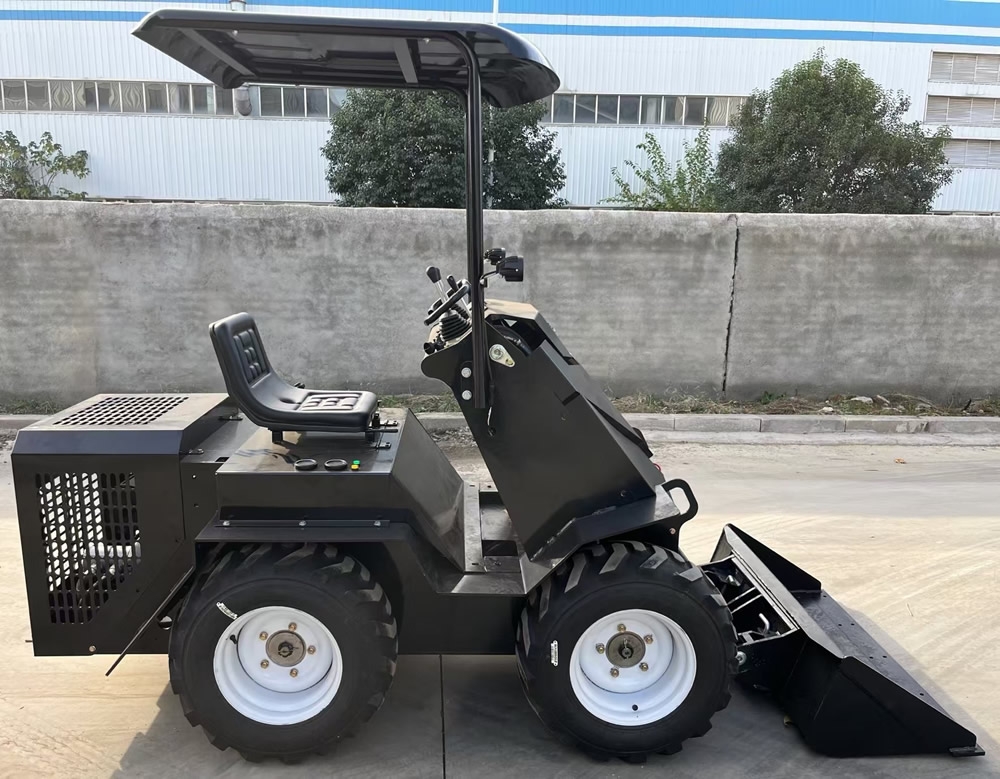 山東奔馬(SDBM)輪胎式滑移裝載機BM520